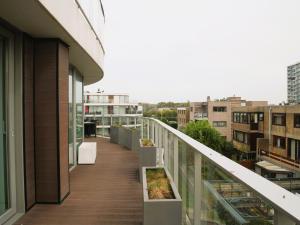 En balkong eller terrass på Odyssey II 0203