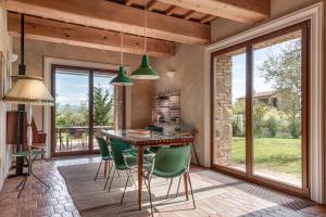 Κήπος έξω από το Tuscany Forever Premium Apartments