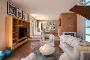 Gallery image of Villa Rafaelle with 3 bedrooms and pool in Porec in Vabriga