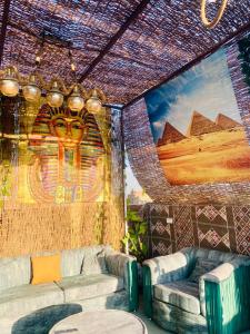 LOAY PYRAMIDS VIEW 휴식 공간
