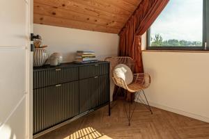 Kuchyňa alebo kuchynka v ubytovaní Białka i Skałka domki z jacuzzi i widokiem na góry - jacuzzi and mountain view