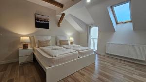 Postel nebo postele na pokoji v ubytování YFB I 130m2 Designwohnung mit 2 Bädern