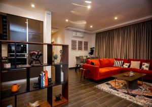 Zona de estar de Manjaro Luxury Suites at Stella Place, East Legon