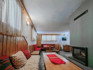 TV a/nebo společenská místnost v ubytování Guest House 7