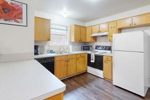 Küche/Küchenzeile in der Unterkunft Killeen Apartments, Multiple Units