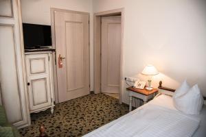 Letto o letti in una camera di Hotel Daneu Gaschurn