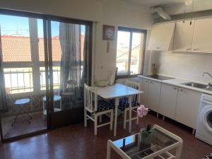 Kuchnia lub aneks kuchenny w obiekcie Edificio Laura