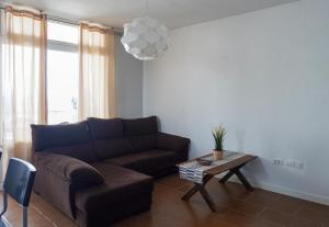 Posezení v ubytování Modern House in Bajamar