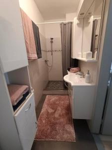 Koupelna v ubytování Ferienwohnung Strohblume