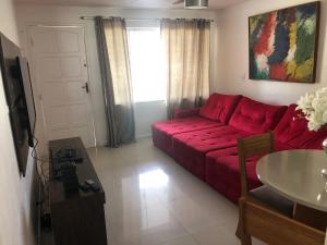 พื้นที่นั่งเล่นของ Apartamento em Cabo Frio Temporada