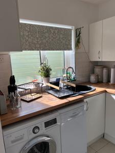 Dapur atau dapur kecil di Sixty Four +15 gambar