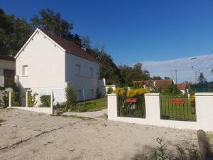 Galeriebild der Unterkunft Joli Duplex climatisé du Domaine d'Alizira in Maisse