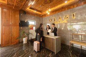 Επισκέπτες που μένουν στο OLAGI HOTEL