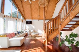 Setusvæði á The Treehouse Pet Friendly 2 Mins Walk to Beach