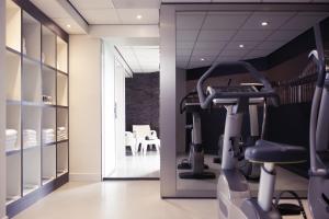 Fitness centrum a/nebo fitness zařízení v ubytování Mercure Hotel Nijmegen Centre