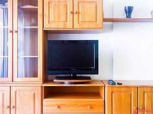 TV a/nebo společenská místnost v ubytování El Paraíso en Playa Concha