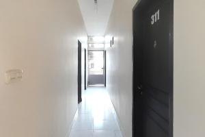 Φωτογραφία από το άλμπουμ του Urbanview Hotel Residence 446 Tanjung Duren στην Τζακάρτα
