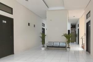 Vstupní hala nebo recepce v ubytování Urbanview Hotel Residence 446 Tanjung Duren