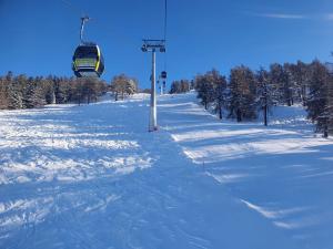 Cache-Cache MOUNTAIN & QUIET chalet 10 pers durante l'inverno