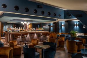 Hol lub bar w obiekcie Miura
