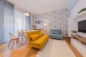 TV a/nebo společenská místnost v ubytování Nordic Style - 5 min dall'Arena & Parcheggio