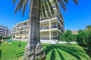 Bazén v ubytovaní LITORAL COSTA DORADA - GOLF g alebo v jeho blízkosti