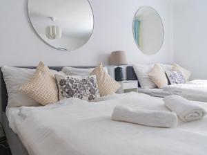 Voodi või voodid majutusasutuse Studio Apartment, 3 min to U1 Reumannplatz toas