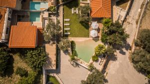Bazén v ubytování Villa Resperi nebo v jeho okolí