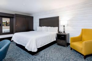 Postel nebo postele na pokoji v ubytování Hampton Inn Durango