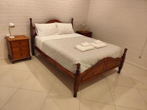 เตียงในห้องที่ Tuggeranong Short Stay #06C - Sleeps 6