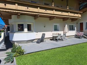 Budynek, w którym mieści się apartament