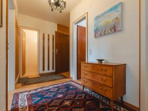 Łóżko lub łóżka w pokoju w obiekcie Apartment Martini by Interhome