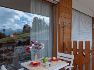 Balkón nebo terasa v ubytování Apartment Victoria 1 B1 by Interhome