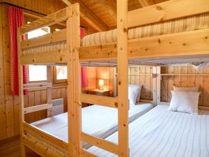 Letto o letti in una camera di Chalet Mon Rêve by Interhome