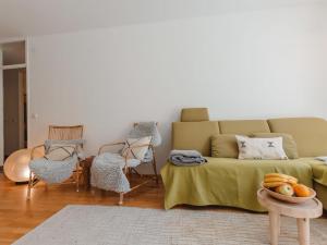 Posedenie v ubytovaní Apartment Alpennest by Interhome