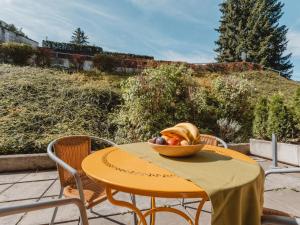 Vonkajšia záhrada v ubytovaní Apartment Alpennest by Interhome