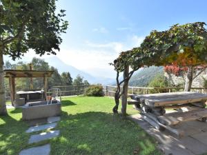 Landskap semula jadi dekat dengan chalet