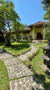 Zahrada ubytování Bali Cottage Sambirenteng