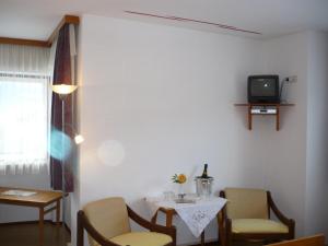 Gallery image of Hotel Alpenrose in Rodengo