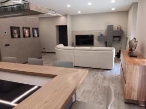 TV a/nebo společenská místnost v ubytování B&B Civico 4 Cremona