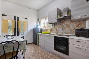 Φωτογραφία από το άλμπουμ του Casa Tortora vicino al mare σε Μάσσα +8 φωτογραφίες