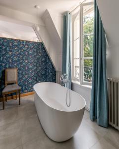 Ένα μπάνιο στο Château de Bonaventure