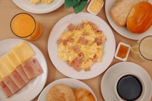 Comida no hotel ou em algum lugar perto