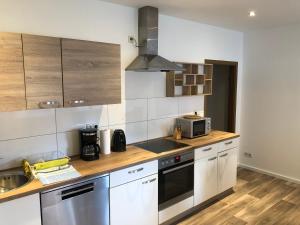 Η κουζίνα ή μικρή κουζίνα στο Ferienhaus Staßfurt
