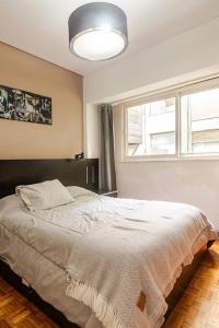 Postel nebo postele na pokoji v ubytování Rent Furnished Apartment 1 Main Room Recoleta