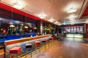 河畔酒店 餐厅或其他用餐的地方