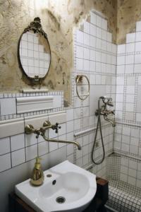 Domek w Miłocinie tesisinde bir banyo
