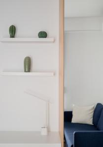 A seating area at Alyvia Central Apartment 2