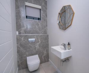 Ένα μπάνιο στο Comfy Nest - The Paramount +9 φωτογραφίες