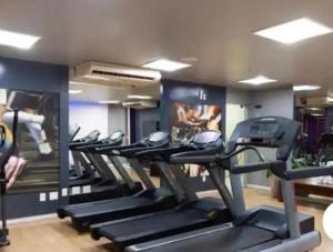 Fitnesscentret og/eller fitnessfaciliteterne på Flat em hotel Mercure